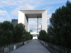 579099_442643182483941_1588960393_n